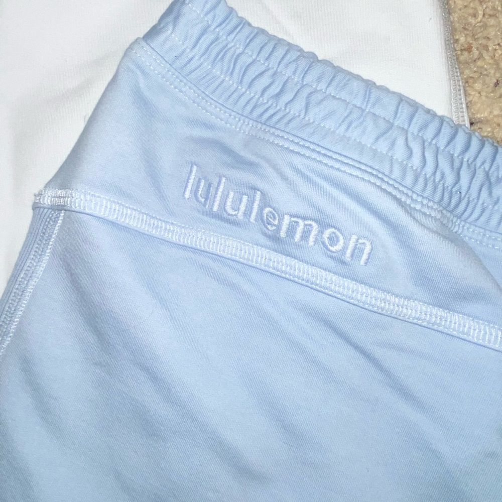 LA Super High Rise Lululemon Jogger